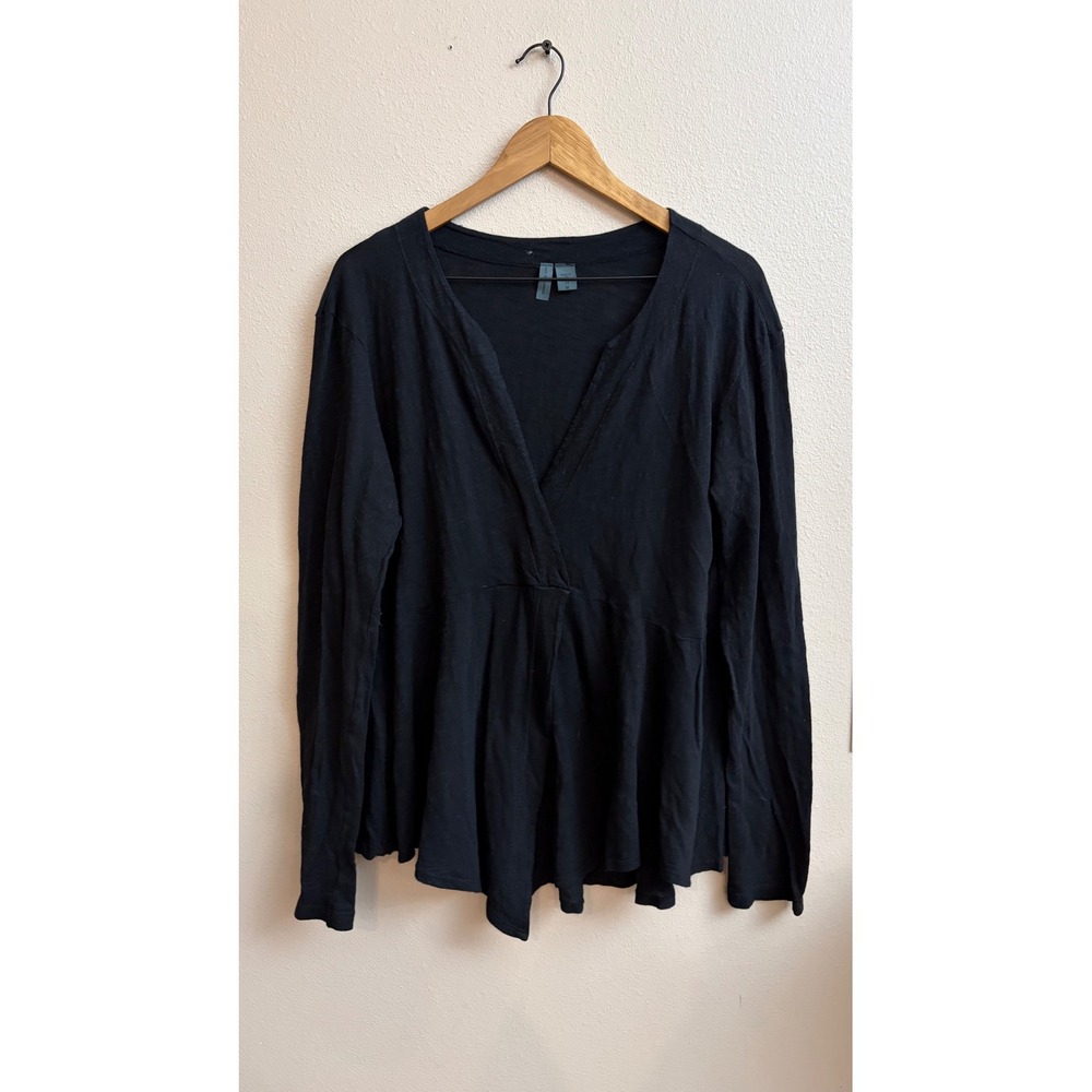 Left of Center Anthropologie Peplum Top M Black Long Sleeve V-Neck Cotton Slub